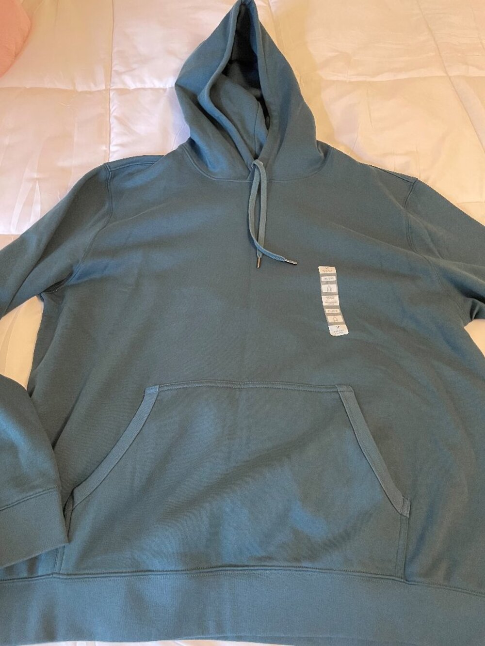 NEW Mens Denver Hayes hoodie